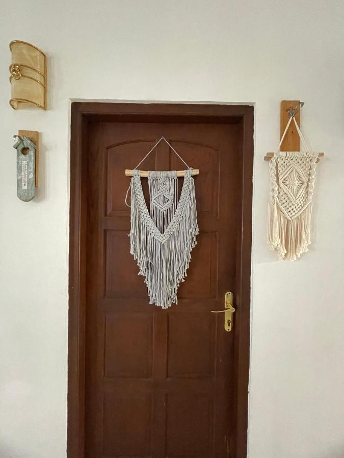 Gorga Hostel Yogyakarta Exterior photo