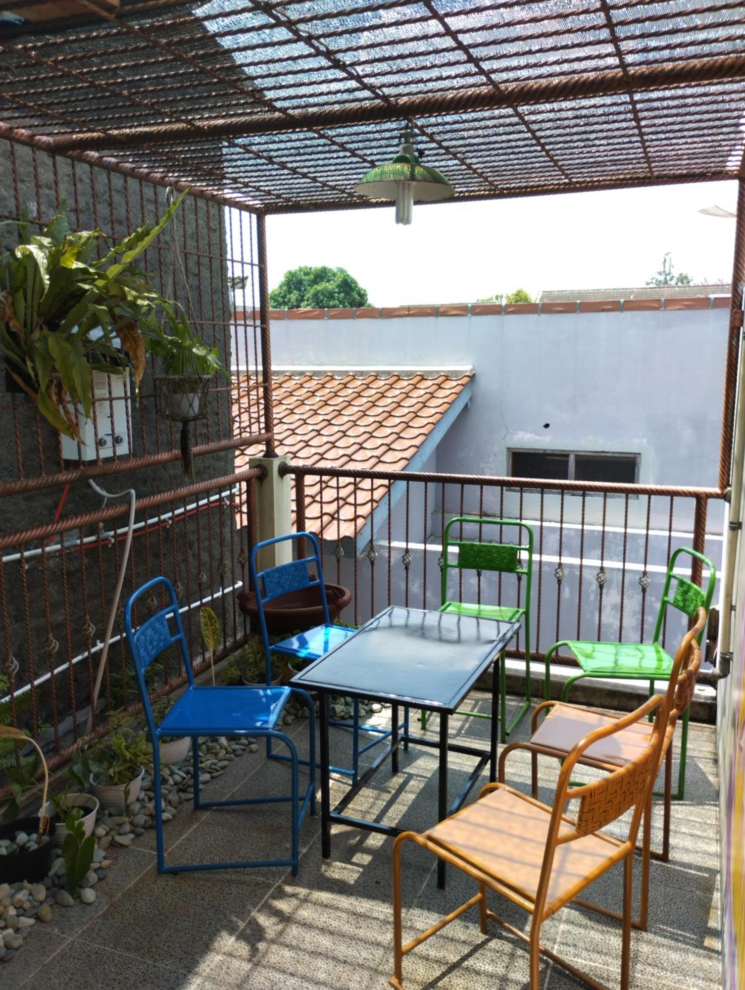 Gorga Hostel Yogyakarta Exterior photo